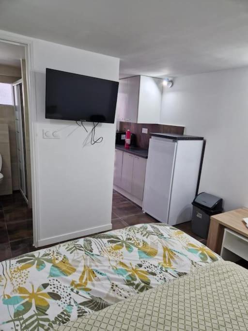 Studio 2 Pers Paris/Bourget/Cdg/Parc D'Exposition Aulnay-sous-Bois Zewnętrze zdjęcie